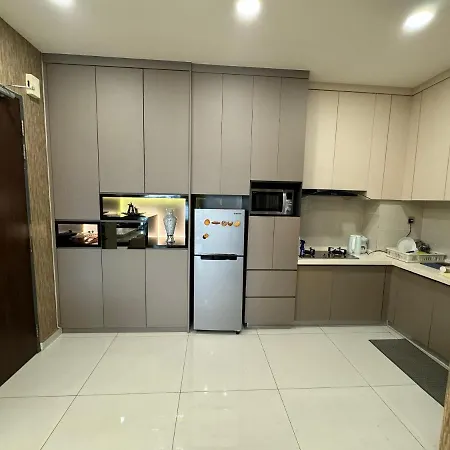 Dangabay 2Bedroom Seaview Luxury Design Unit Johor Bahru Exterior photo