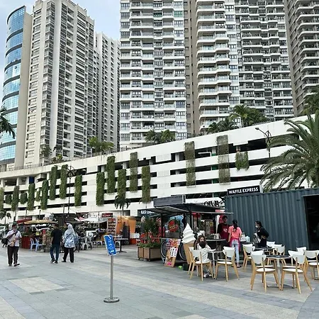Dangabay 2Bedroom Seaview Luxury Design Unit Johor Bahru Exterior photo